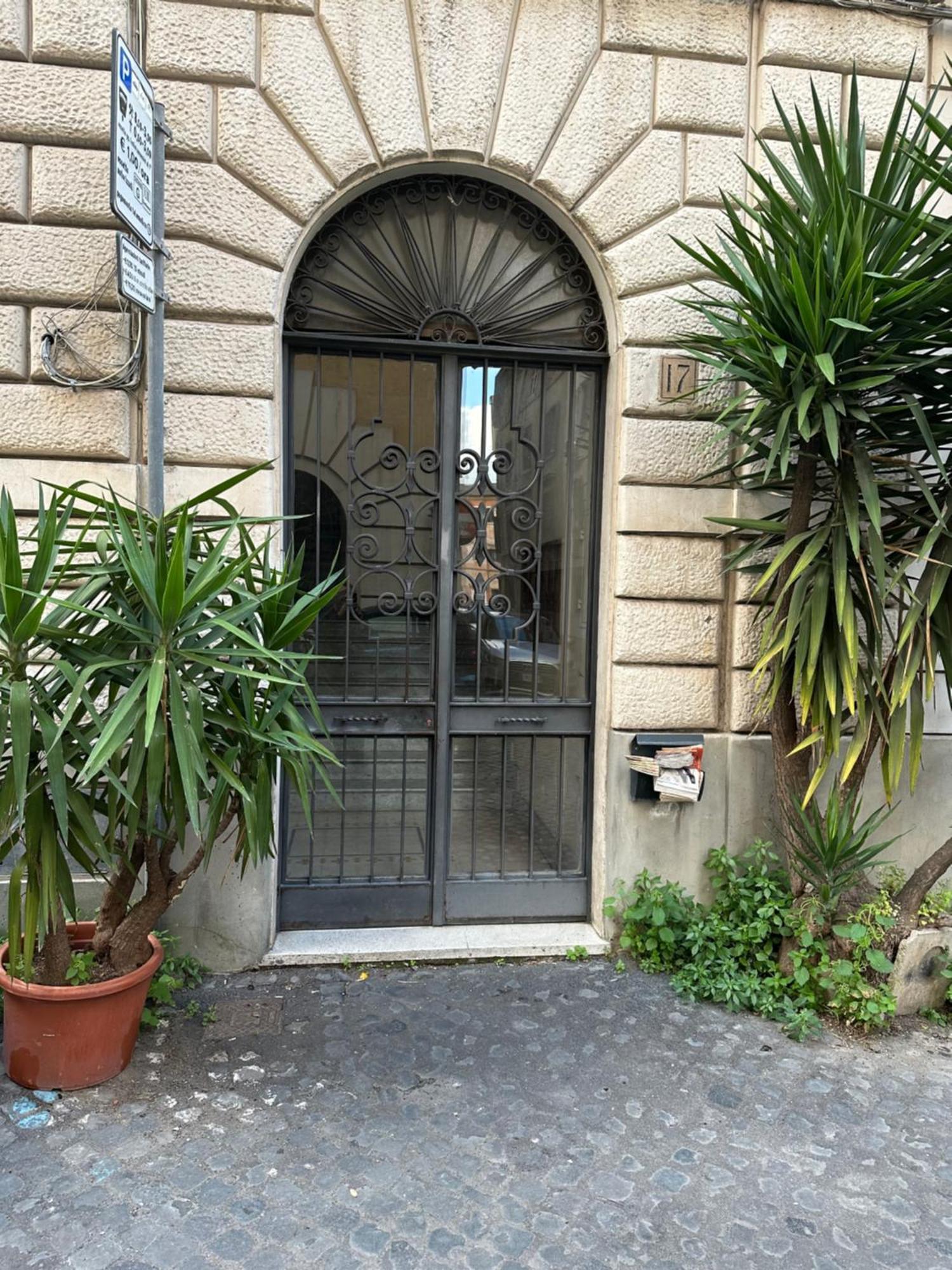 Luna In Trastevere Apartamento Рим Екстер'єр фото
