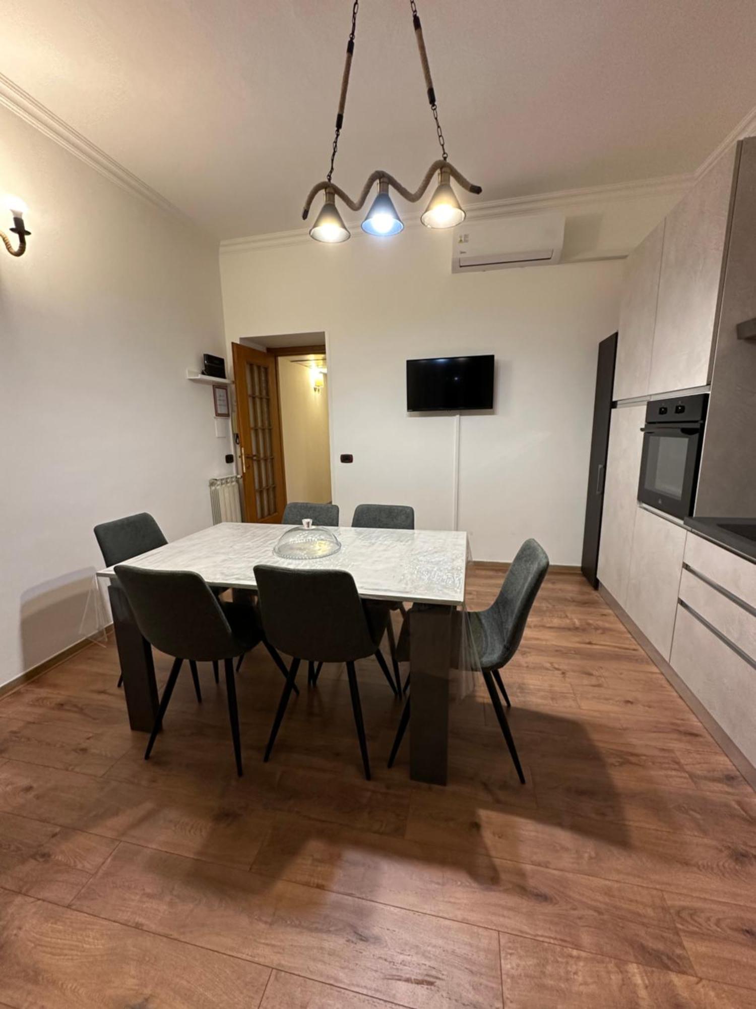 Luna In Trastevere Apartamento Рим Екстер'єр фото